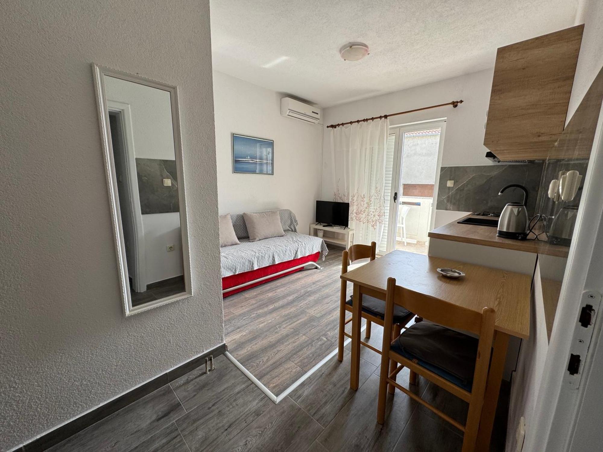 Apartment Makarska M&I, Free Private Parking Dış mekan fotoğraf