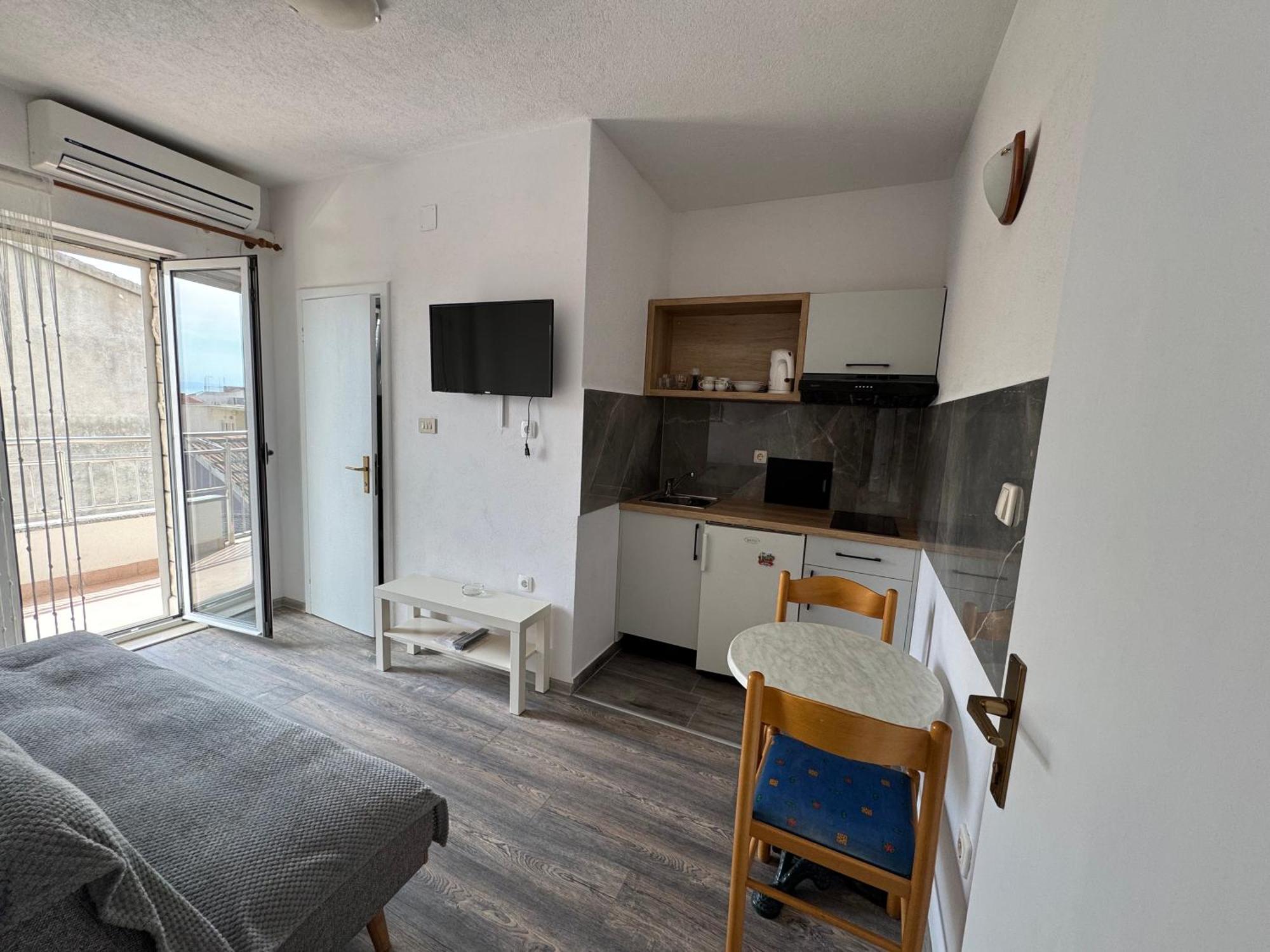 Apartment Makarska M&I, Free Private Parking Dış mekan fotoğraf